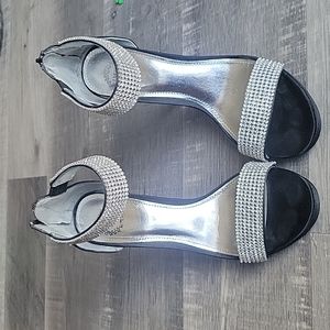 Black and Silver Fancy Pumps